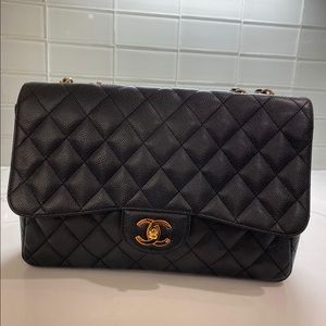 Chanel vintage Classic Bag Quilted Caviar Medium
